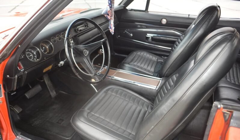 
								1970 Dodge Charger full									