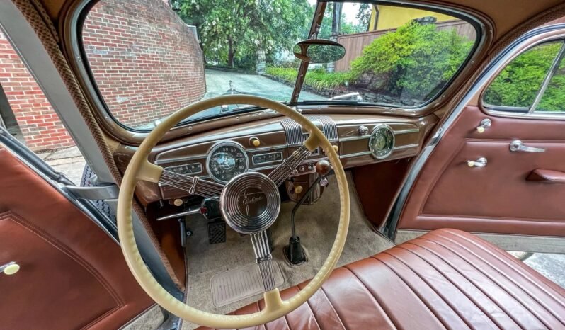 
								1938 Packard Eight Club Coupe Silver full									