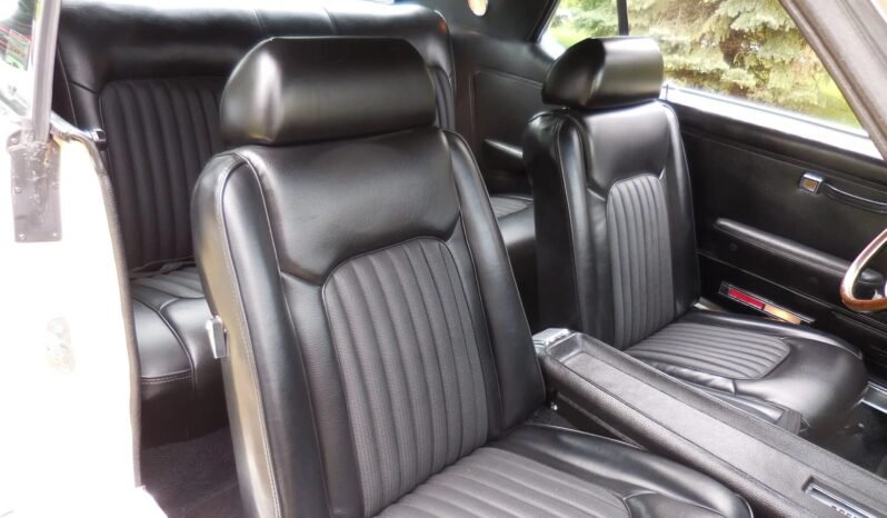 
								1968 Mercury Cougar XR-7 428CI V8 full									