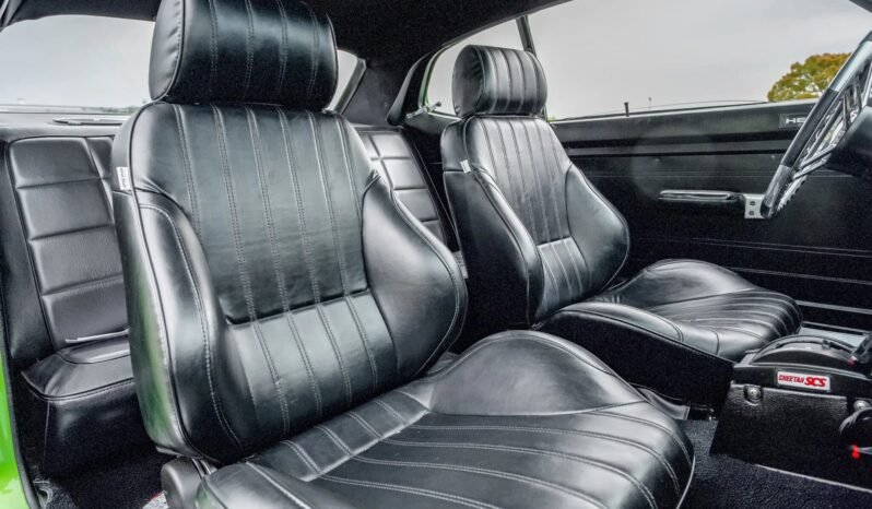 
								1971 Plymouth Duster V8 full									