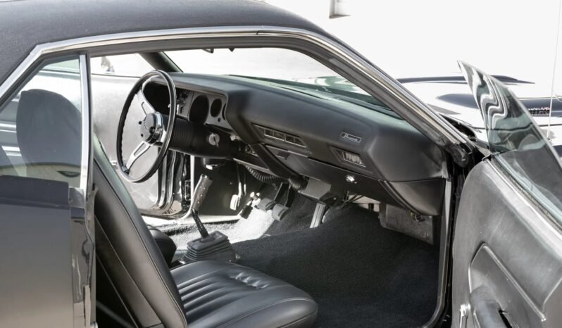 
								1971 Plymouth Barracuda 440 V8 full									