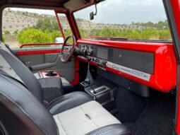 
										1971 International Harvester Scout 800B 4X4 full									