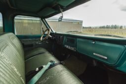 
										1970 Chevrolet C20 CST full									