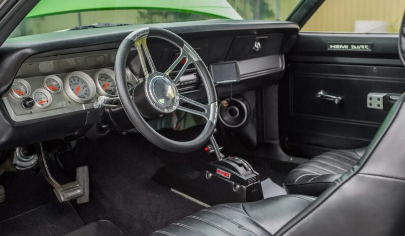 
								1971 Plymouth Duster V8 full									