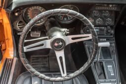 
										1971 Chevrolet Corvette V8 T-Top full									