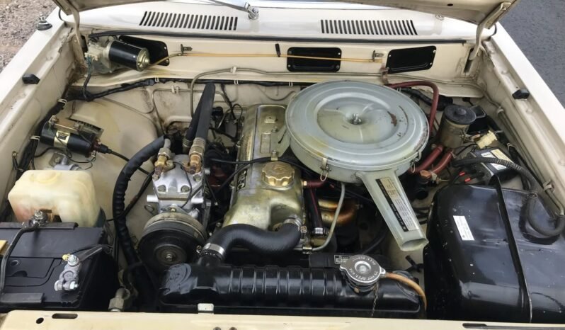
								1971 Toyota Corona 1.9l full									