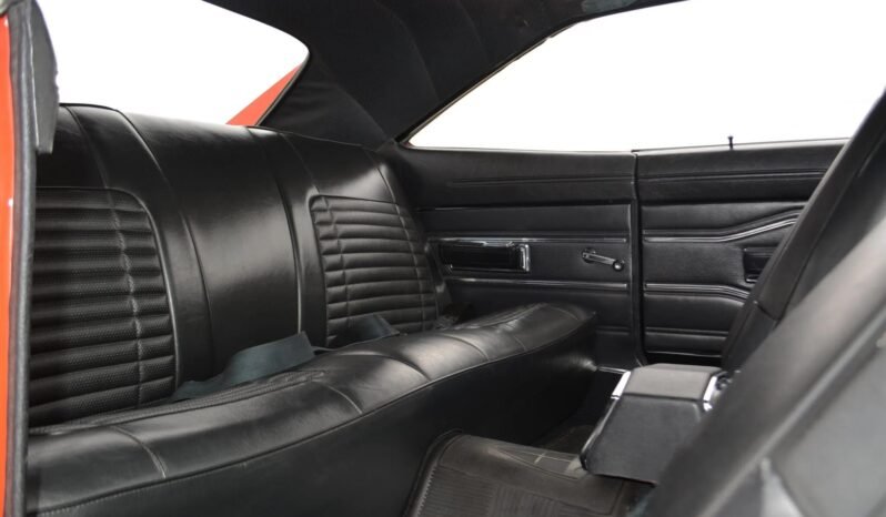 
								1970 Dodge Charger full									