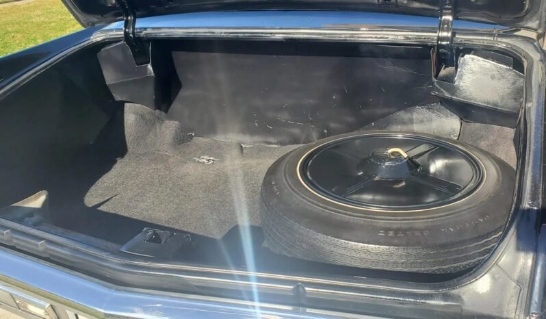 
								1970 Cadillac DeVille Convertible full									