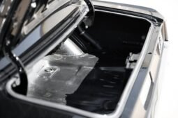 
										1971 Plymouth Barracuda 440 V8 full									