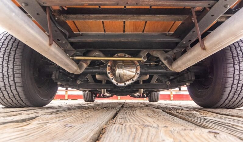 
								1970 GMC C1500 Stepside Pickup Truck V8 full									