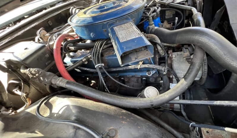 
								1970 Lincoln Continental V8 full									