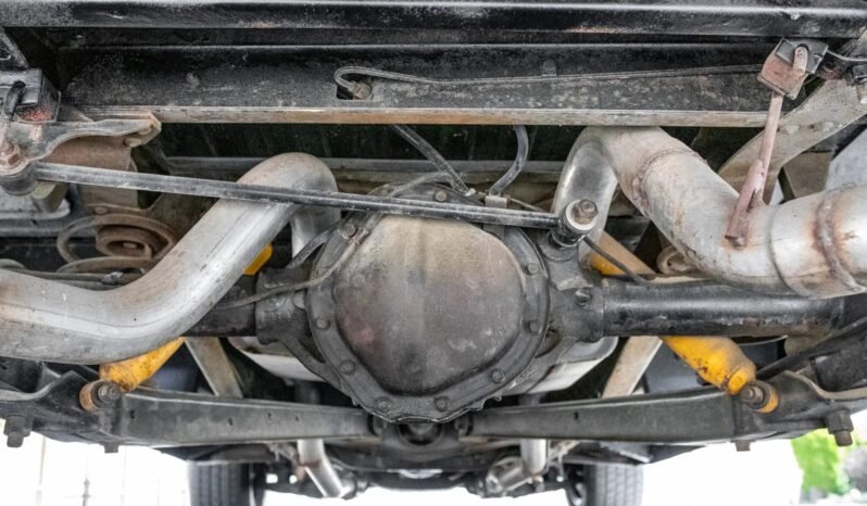 
								1972 Chevrolet C10 Black full									