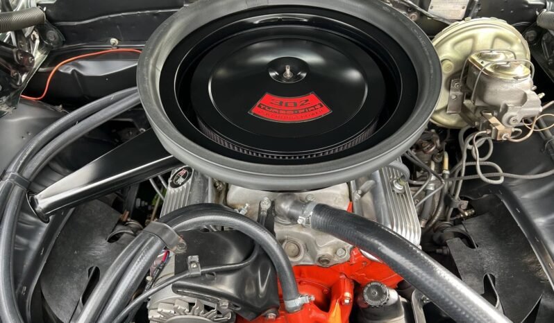 
								1969 Chevrolet Camaro Z/28 4-Speed V8 full									