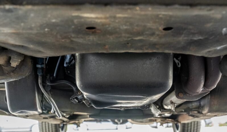 
								1969 Datsun 2000 5-Speed full									