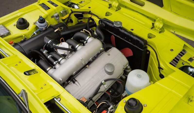 
								1972 BMW 2002tii 5-Speed full									