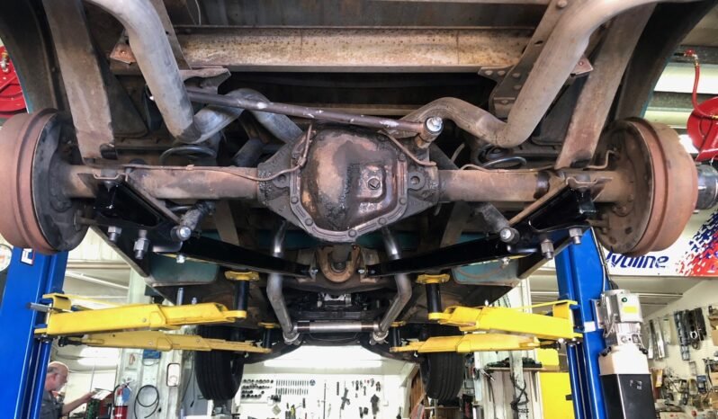 
								1970 Chevrolet C20 CST full									