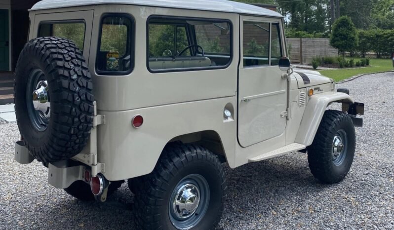 
								1969 Toyota Land Cruiser FJ40 4X4 full									