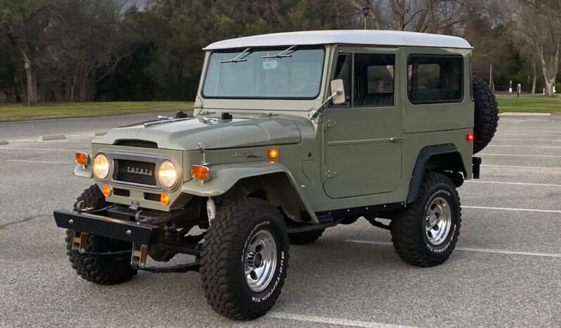 
								1969 Toyota Land Cruiser FJ40 full									