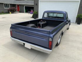 1970 Chevrolet C10 Camper Special V8
