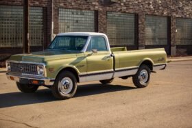 1971 Chevrolet C20 Custom Camper V8