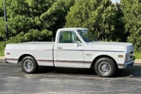 1970 GMC C1500 Custom V8