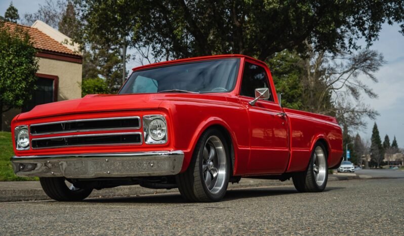 
								1970 GMC C1500 Pickup Truck V8 full									