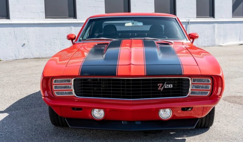 
								1969 Chevrolet Camaro Z28 6-Speed full									