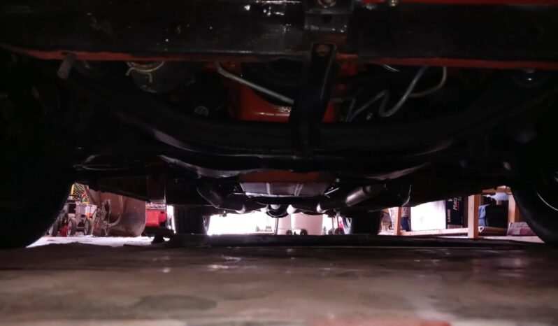 
								1970 Dodge Charger full									