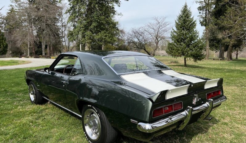 
								1969 Chevrolet Camaro Z/28 4-Speed V8 full									