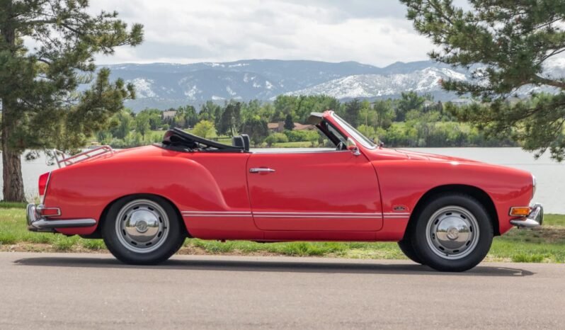 
								1971 Volkswagen Karmann Ghia 4-Speed full									