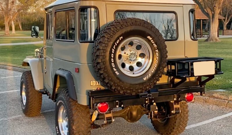 
								1969 Toyota Land Cruiser FJ40 full									