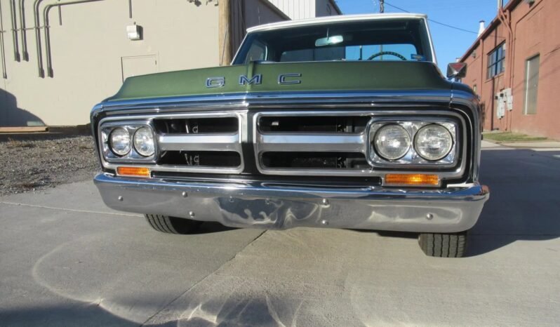 
								1971 GMC 1500 Sierra Grande V8 full									