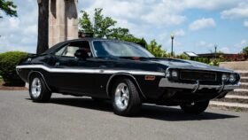 1970 Dodge Challenger R/T Black