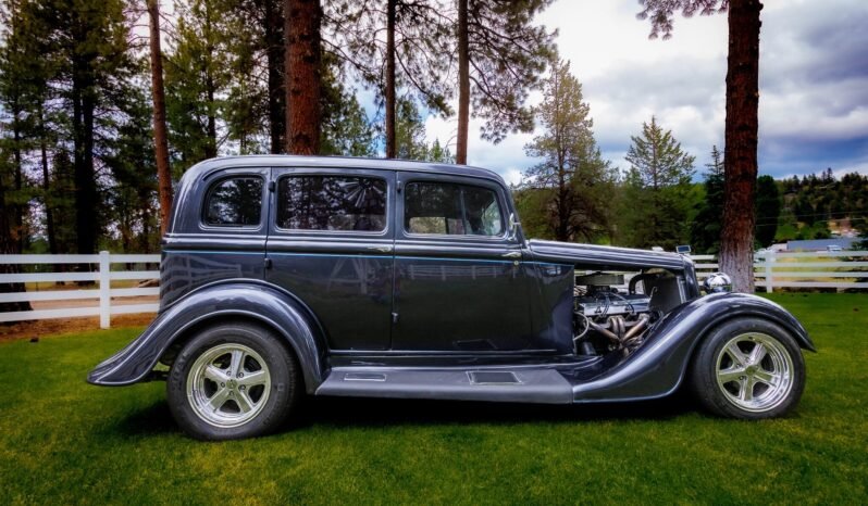 
								1933 Plymouth Sedan Street Rod full									
