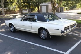 1967 Mercury Cougar V8