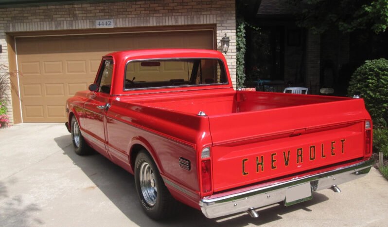 
								1972 Chevrolet C10 Pickup V8 full									