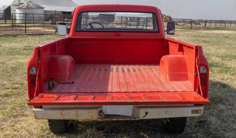 
								1969 GMC K2500 Pickup Truck full									