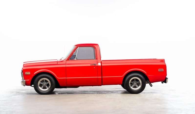 
								1971 GMC 1500 V8 Pickup Truck full									