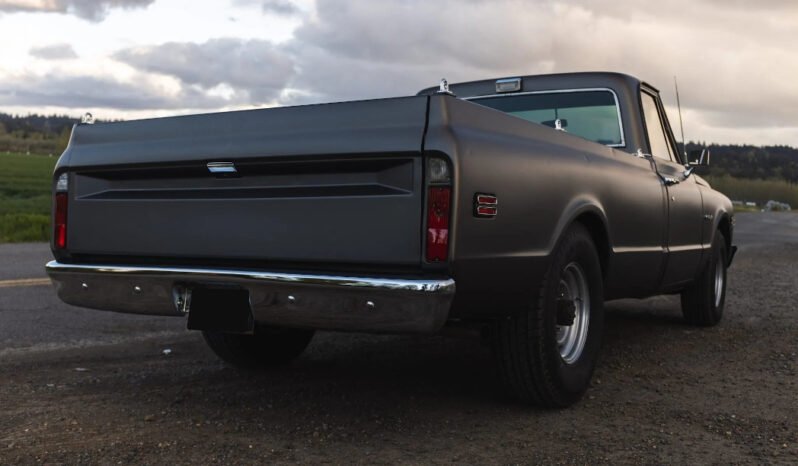 
								1970 Chevrolet C20 CST full									