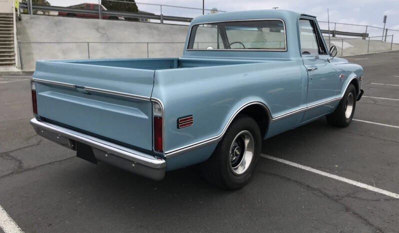
								1968 Chevrolet C10 Custom full									
