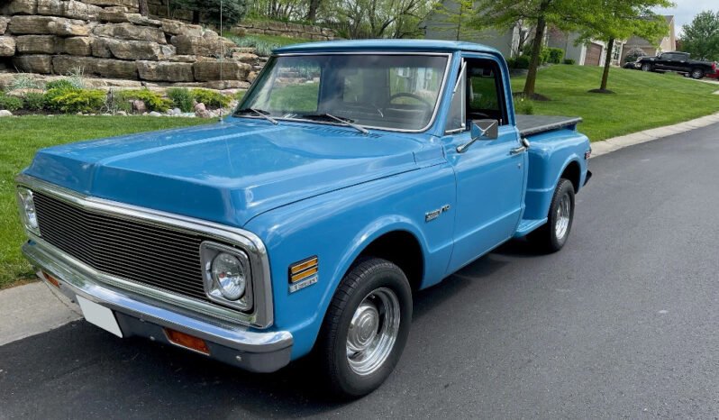 
								1972 Chevrolet C10 Stepside full									