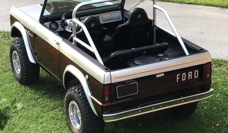 
								1967 Ford Bronco 4X4 V8 full									