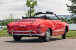 1971 Volkswagen Karmann Ghia 4-Speed