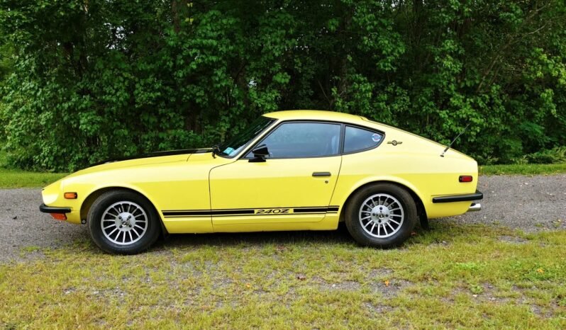 
								1970 Datsun 240Z 5-Speed full									