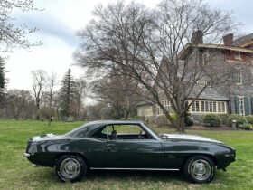 1969 Chevrolet Camaro Z/28 4-Speed V8