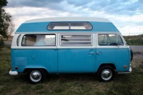 1971 Volkswagen Type 2 Camper 2.5
