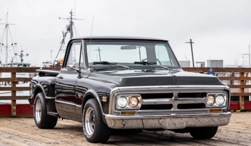 
								1970 GMC C1500 Stepside Pickup Truck V8 full									