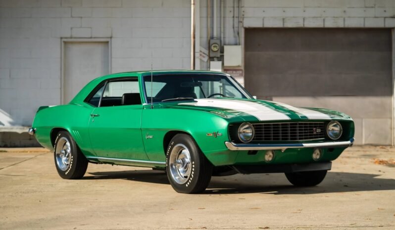 
								1969 Chevrolet Camaro Z/28 Green V8 full									