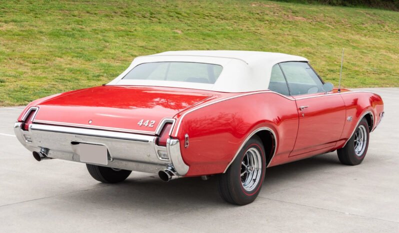 
								1969 Oldsmobile 442 Numbers-Matching V8 full									