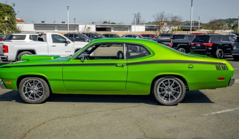 
								1971 Plymouth Duster V8 full									